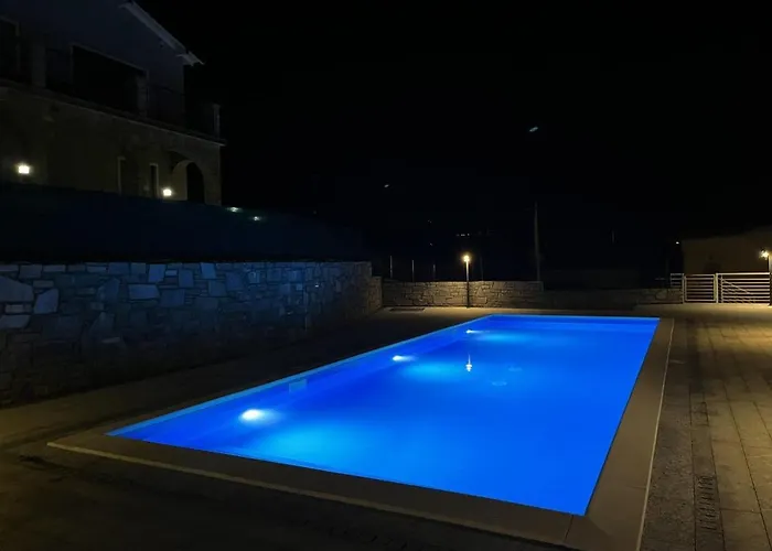 Sant'anna Fiore - By Lovecomo