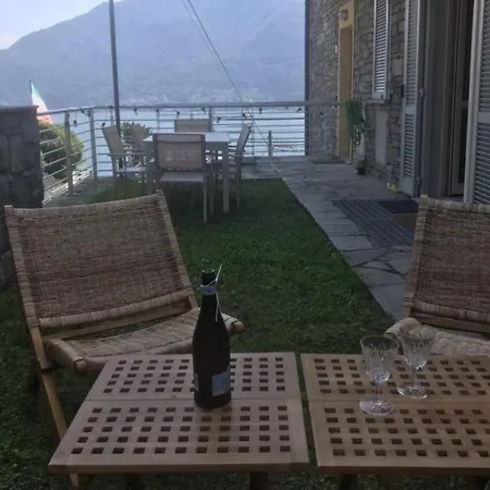 Sant'anna Fiore - By Lovecomo בית נופש